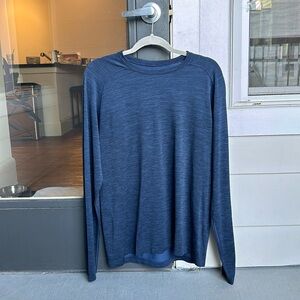 Lululemon Metal Tech Vent Long Sleeve Shirt - Size L - Navy Blue